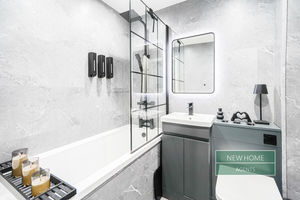 Photo 25- click for photo gallery